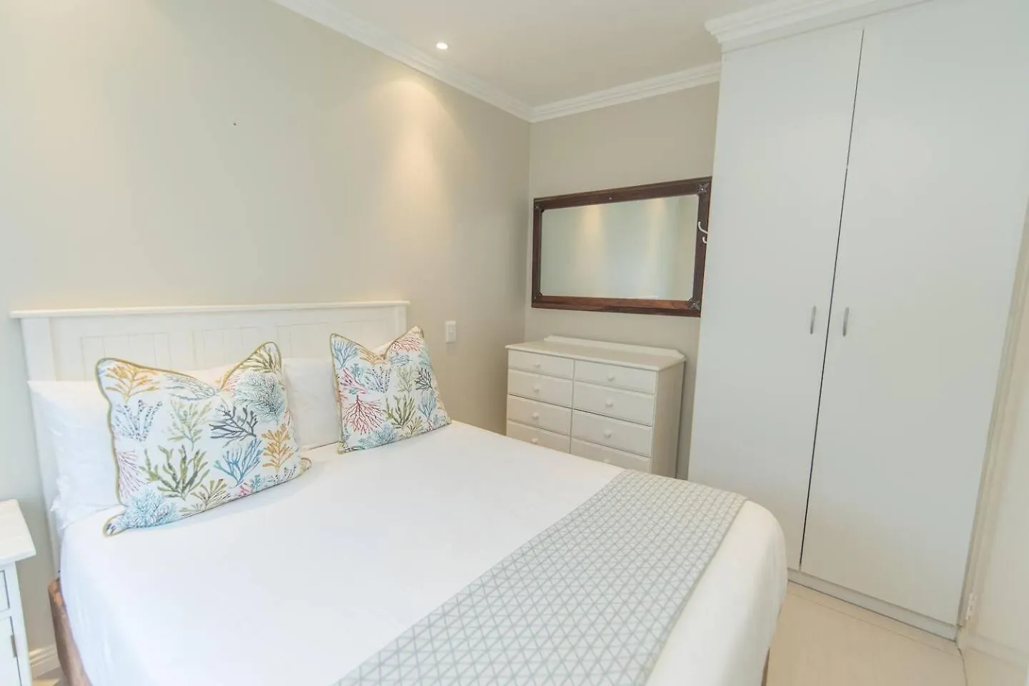 Sea La Vea Summerseas Port Elizabeth